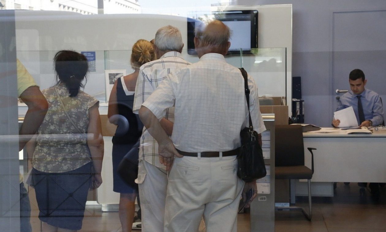 Συντάξεις Μαϊου 2025: Οι οριστικές ημερομηνίες καταβολής από τον e-ΕΦΚΑ