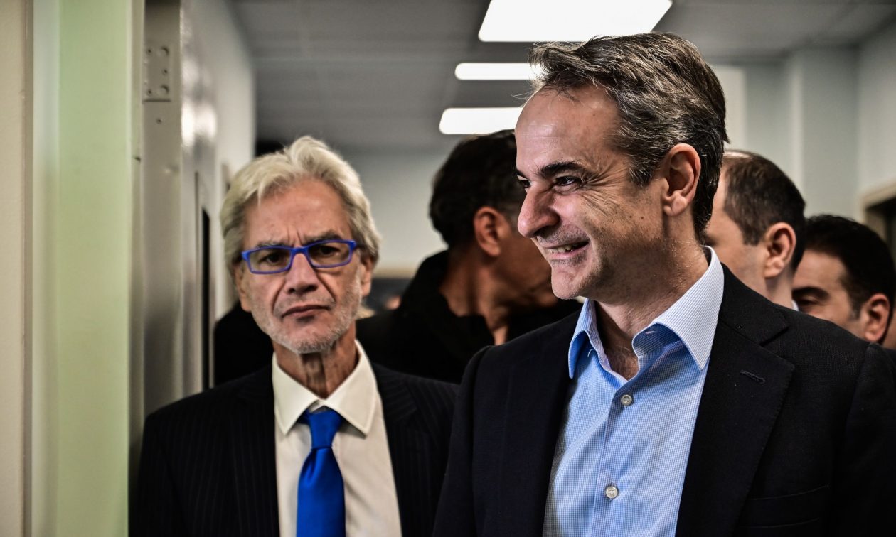 Κυριάκος Μητσοτάκης: Στο Εθνικό Ίδρυμα Κωφών – Ανακοινώνει την επέκταση του επιδόματος κώφωσης