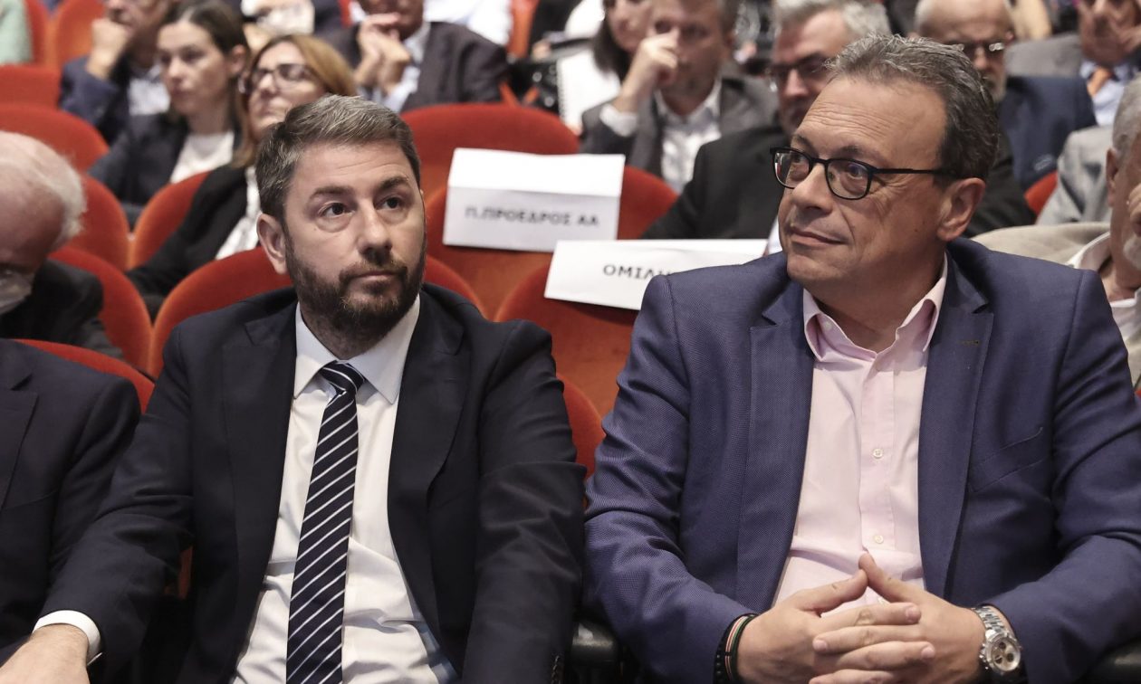 Οργή ΠΑΣΟΚ και ΣΥΡΙΖΑ για Belharra και Δένδια: «Δε μας ενημέρωσε στην κλειστή συνεδρίαση»