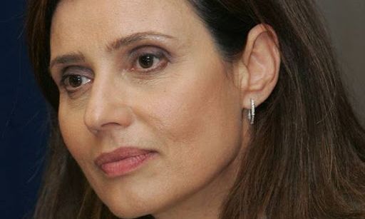 ΠΑΣΟΚ: Ανεστάλη η κομματική ιδιότητα της Μπατζελή