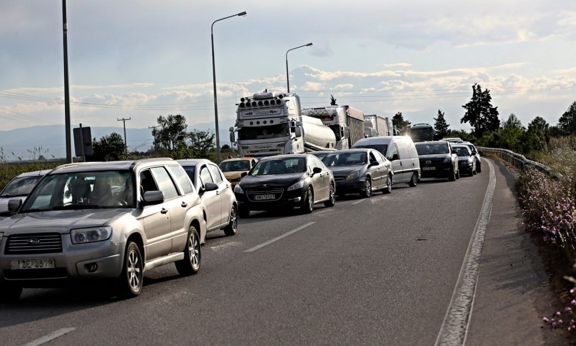Θεσσαλονίκη: Ομαλά εξελίσσεται η έξοδος εκδρομέων για το Πάσχα – Στο «πόδι» η τροχαία