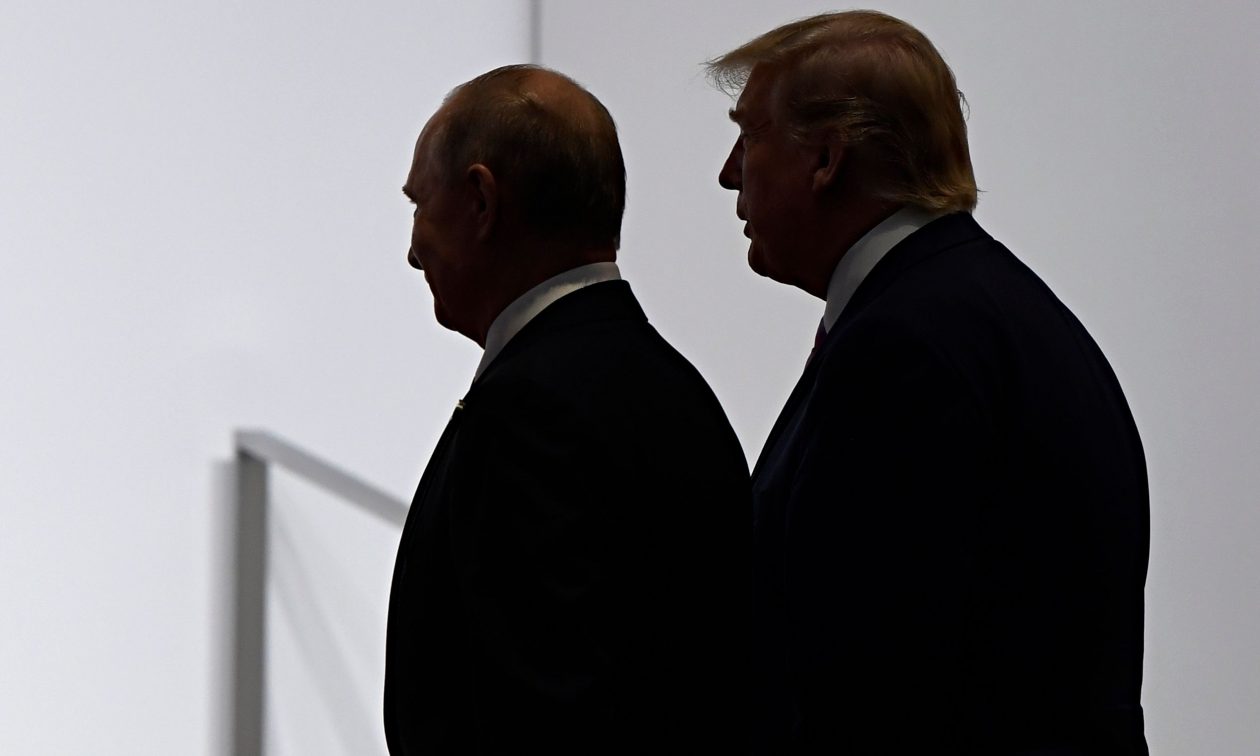 Bloomberg: Οι ΗΠΑ έτοιμες να αναγνωρίσουν ως ρωσική την Κριμαία για συμφωνία στην Ουκρανία