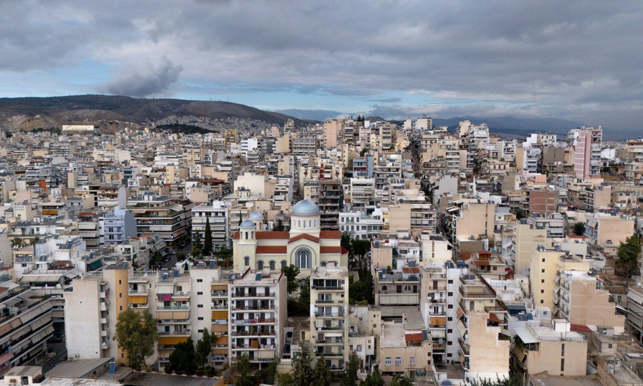 Βραχυχρόνιες μισθώσεις: Πώς η Airbnb αναδιαμορφώνει τις ευρωπαϊκές πόλεις