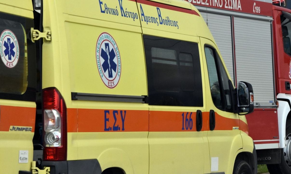 Φάρσαλα: Χωρίς τις αισθήσεις του απεγκλωβίστηκε άντρας που καταπλακώθηκε από τοίχο