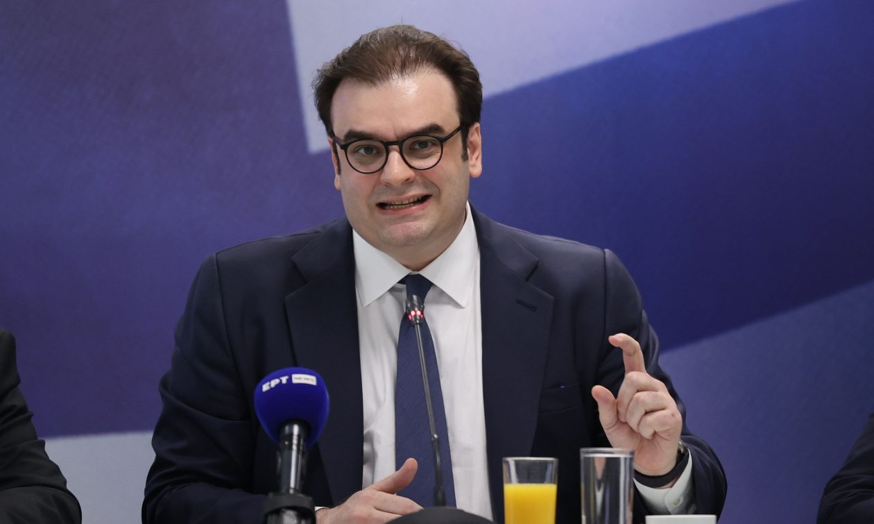 Πιερρακάκης: Η Ελλάδα επέστρεψε – Μεταρρυθμιζόμαστε και είμαστε ανοιχτοί στις επενδύσεις
