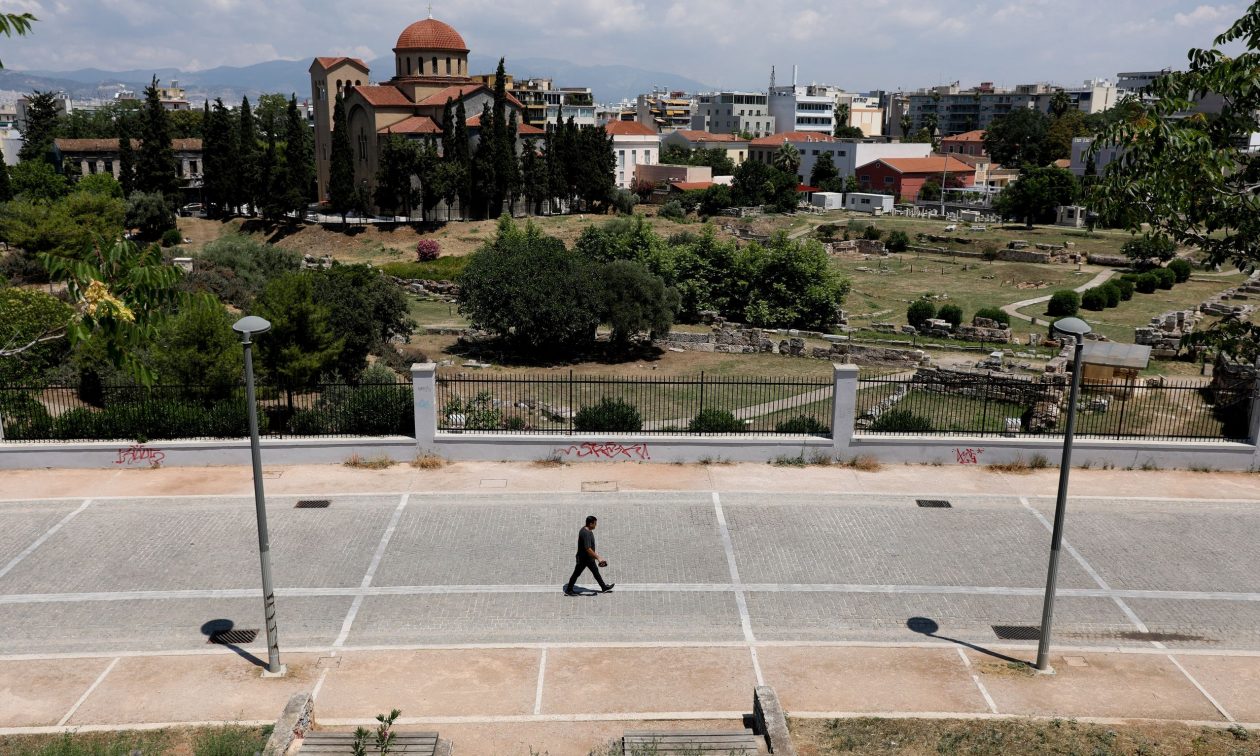 Οι αρχαίοι Έλληνες έκρυβαν «πλάκες κατάρας» ακόμα και σε τάφους για να εξοργίσουν τους εχθρούς τους