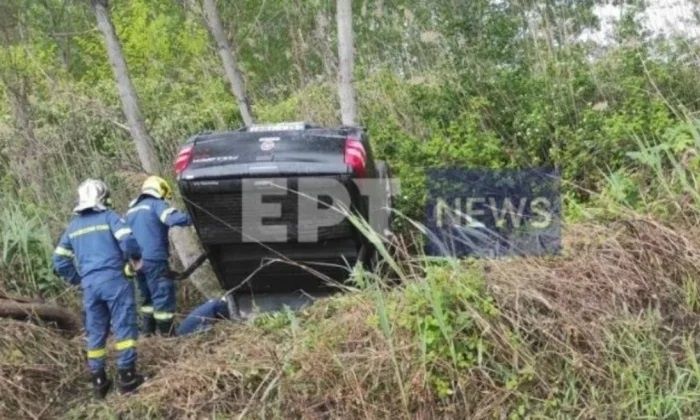 Τροχαίο ατύχημα στις Σέρρες – Τούμπαρε αυτοκίνητο και τραυματίστηκε ο οδηγός
