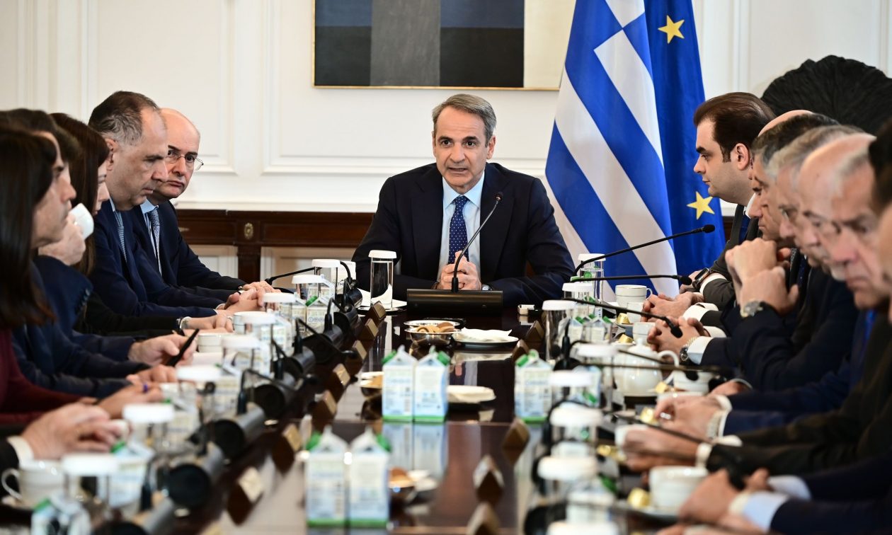 Μητσοτάκης: «Με το νομοσχέδιο για τα τρένα θα αλλάξουν όσα δεν άλλαξαν επί δεκαετίες»