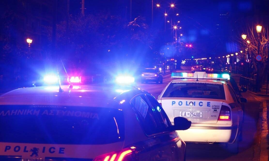 Τροχαίο με ανατροπή νταλίκας στη Λεωφόρο Αθηνών – Διακοπή της κυκλοφορίας στο ρεύμα προς Αθήνα