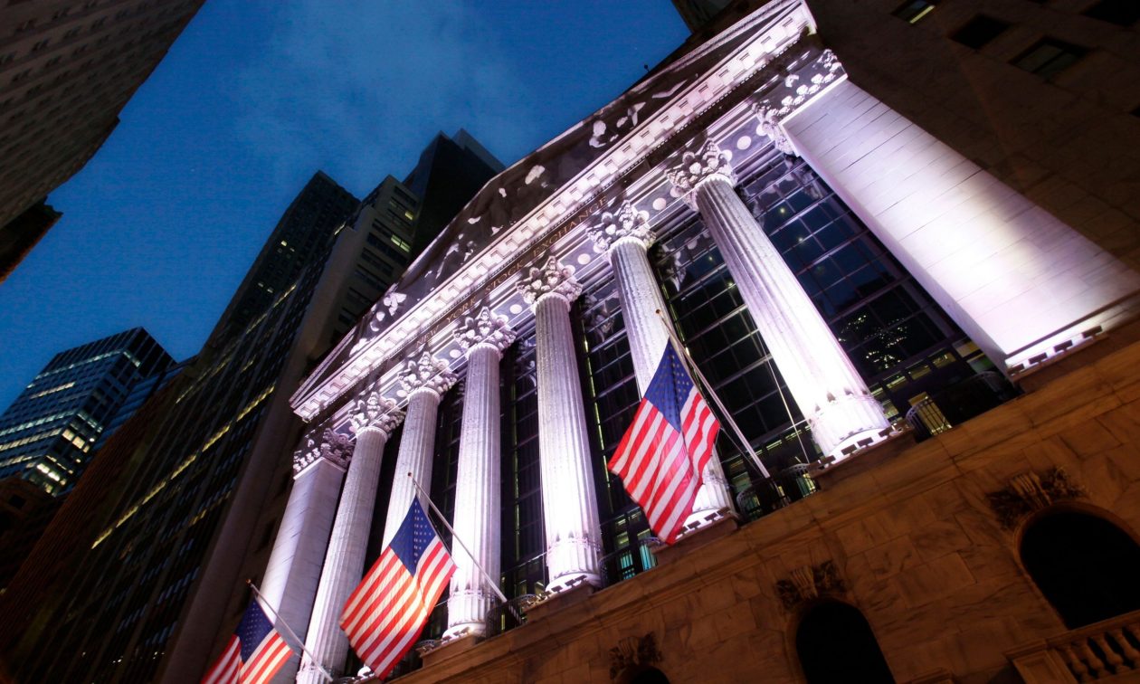 Wall Street: Κέρδη στο φινάλε για Dow Jones και S&P 500