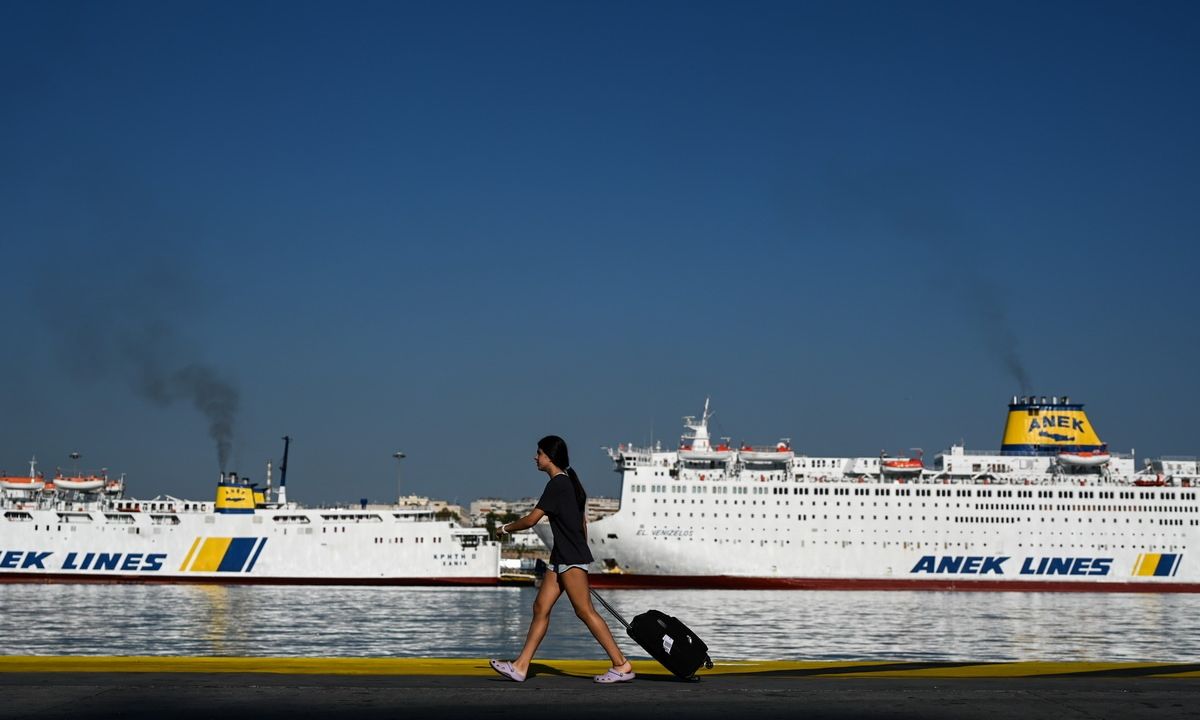 Ακτοπλοϊκά εισιτήρια: Καμία αύξηση το καλοκαίρι – Πόσο θα κοστίσουν οι διακοπές σας