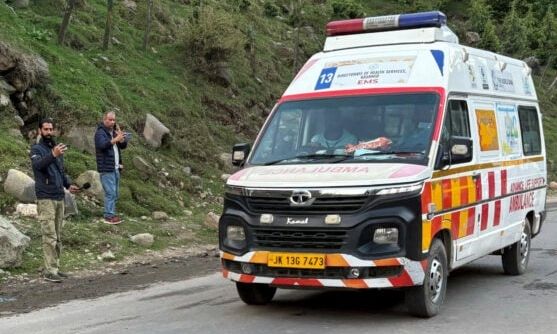 Τραγωδία στην Ινδία: Ποδοπατήθηκαν πιστοί μέσα σε ναό – Τουλάχιστον 6 νεκροί και 55 τραυματίες