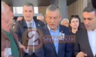 Τουρκία: Σεσημασμένος ο δράστης της επίθεσης κατά του προέδρου του CHP, Οζγκιούρ Οζέλ