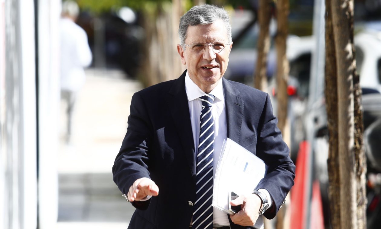 Αυτιάς στην Ευρωβουλή: Σταθερή οικονομία με κοινωνικές παροχές