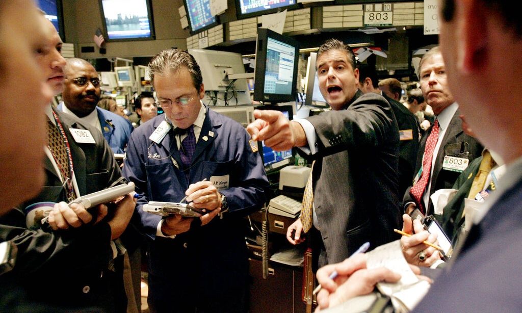Θετικό κλείσιμο στη Wall Street με το βλέμμα στραμμένο στη Fed