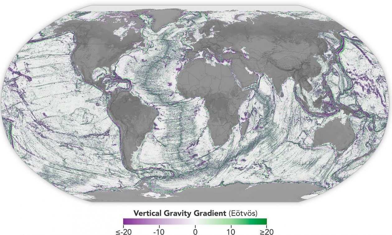 Ο νέος υποθαλάσσιος χάρτης της NASA αποκαλύπτει σχεδόν 100.000 κρυμμένα βουνά κάτω από τον ωκεανό