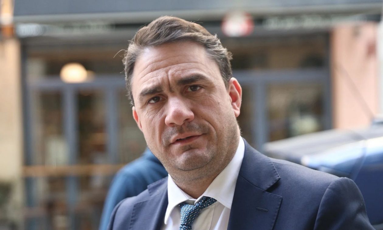 Οι ενστάσεις του ΠΑΣΟΚ στα κυβερνητικά μέτρα για τα Πανεπιστήμια – Τι είπε ο Τσουκαλάς