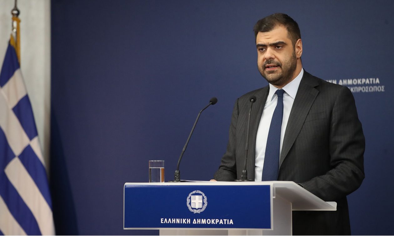 Live – Μαρινάκης: Η ενημέρωση των πολιτικών συντακτών