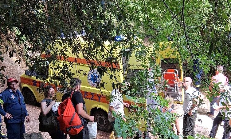 Τραγωδία στη Νέδα: «Το παιδί ήταν με ένα γκρουπ 25 ατόμων, στήθηκε επιχείρηση», λέει ο δήμαρχος