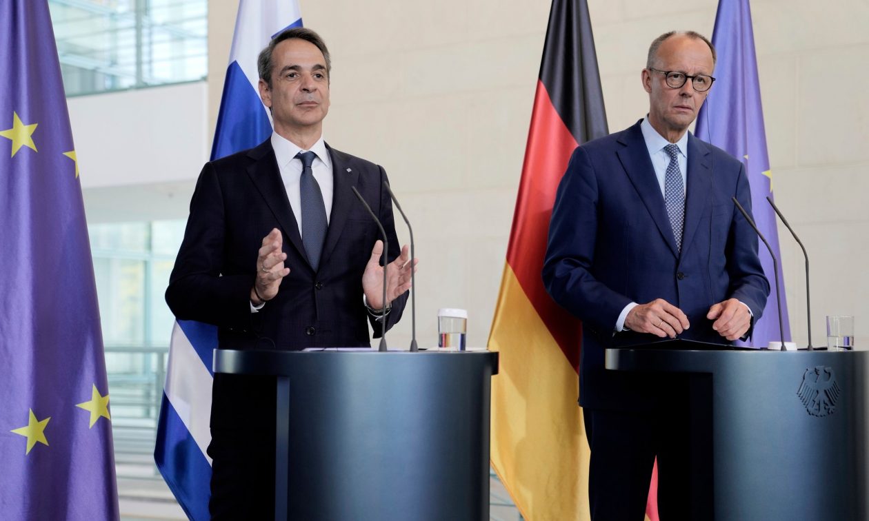 Μεταναστευτικό: Προκλητικός ο Μερτς – Τι είπε για επιστροφές στην Ελλάδα