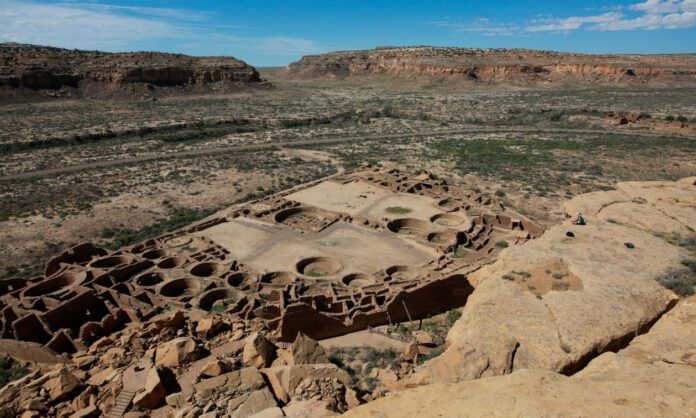 1649561-9fb98e4e-chaco-canyon.jpg