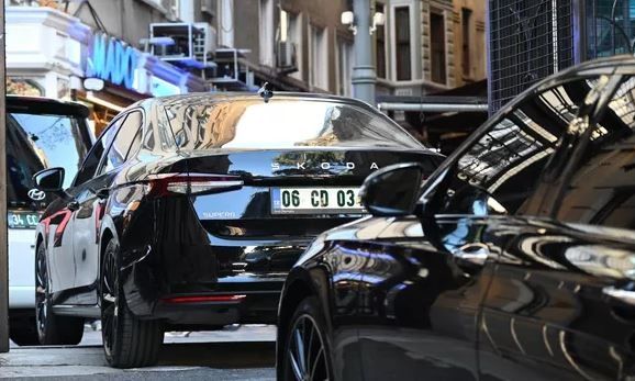 Κωνσταντινούπολη: Η ρωσική αντιπροσωπεία αναχώρησε για τη συνάντηση με την ουκρανική