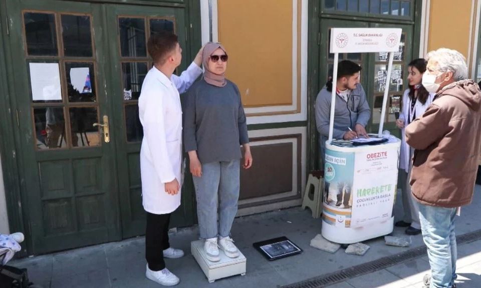 Τουρκία: Ο Ερντογάν «εβγαλε τις ζυγαριές στους δρόμους» και οι πολίτες του φωνάζουν «πεινάμε»