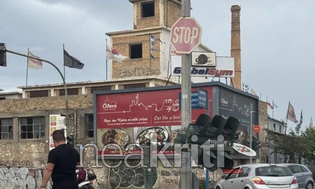 Στο έλεος των νοτιάδων η Κρήτη: Δέντρα, στύλοι και γήπεδα «λύγισαν»