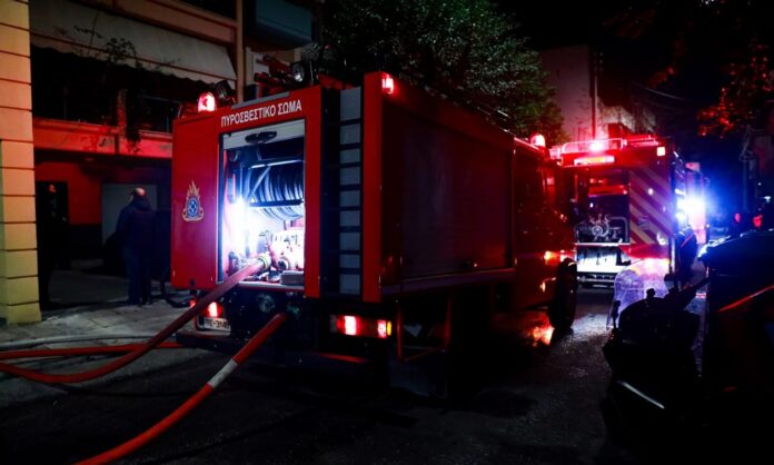 1652591-afd77fba-fotia-patisia.jpg