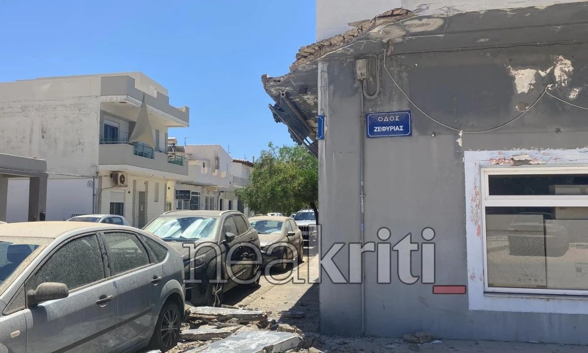 Παρ’ολίγον τραγωδία στη Νέα Αλικαρνασσό: Κατέρρευσε τμήμα εγκαταλελειμμένου κτηρίου