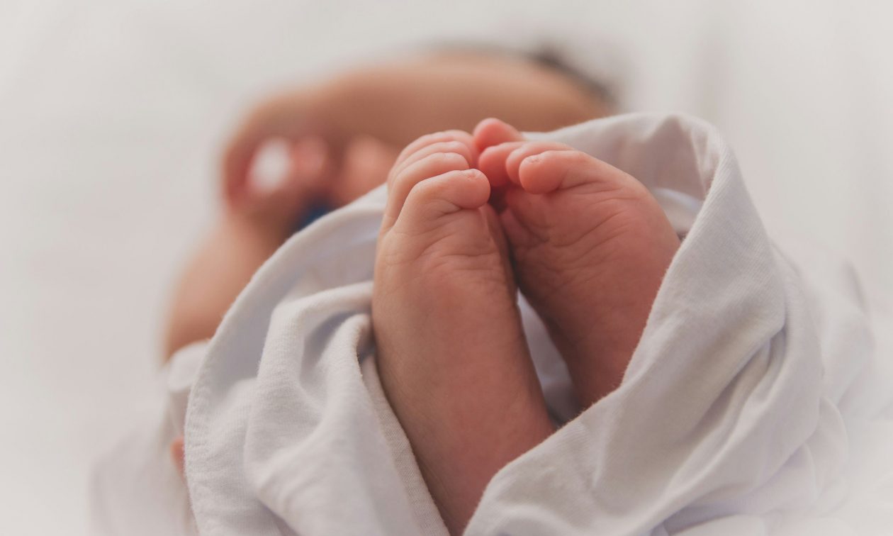 Χανιά: Σε κίνδυνο η ζωή νεογέννητου – Έμεινε από καύσιμα το ασθενοφόρο που το μετέφερε
