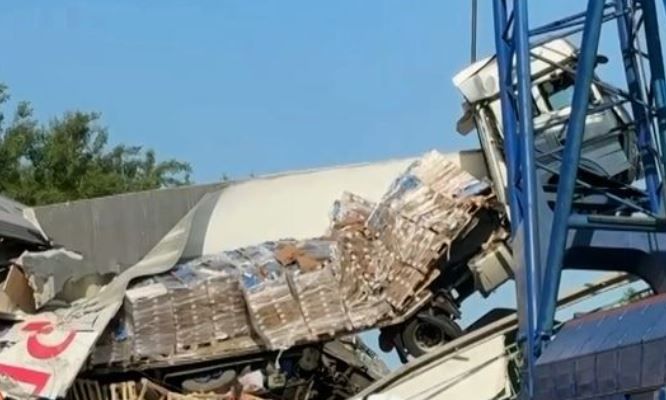 Ουκρανικό σαμποτάζ σε ρωσικές γέφυρες – Τουλάχιστον επτά νεκροί