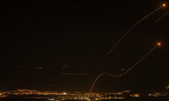 1654336-d2922766-israeli-iron-dome.jpg