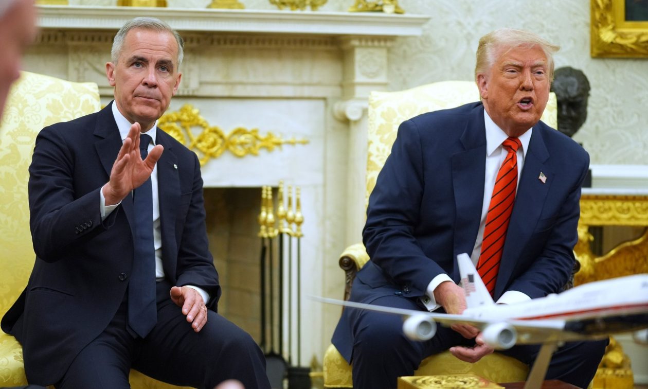 Καναδάς: Παράνομοι και αδικαιολόγητοι οι δασμοί Τραμπ σε χάλυβα και αλουμίνιο