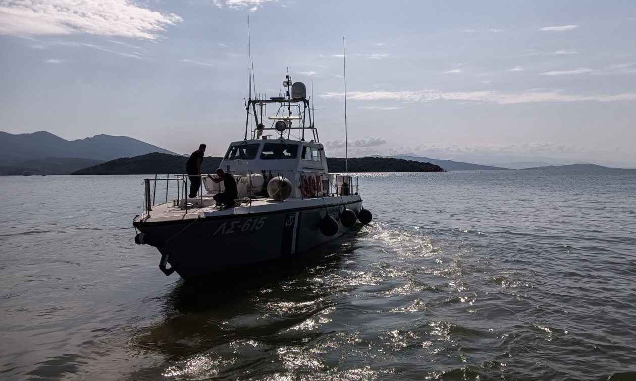 Θρίλερ στο Πόρτο Χέλι: Άνδρας βρέθηκε νεκρός σε νησίδα της περιοχής – Εξετάζονται όλα τα ενδεχόμενα