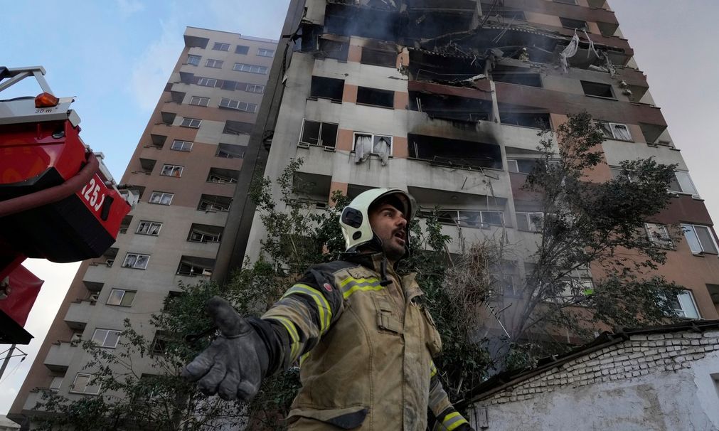Επίθεση στο Ιράν: Ποιοι είναι οι δύο κορυφαίοι πυρηνικοί επιστήμονες που δολοφονήθηκαν από το Ισραήλ
