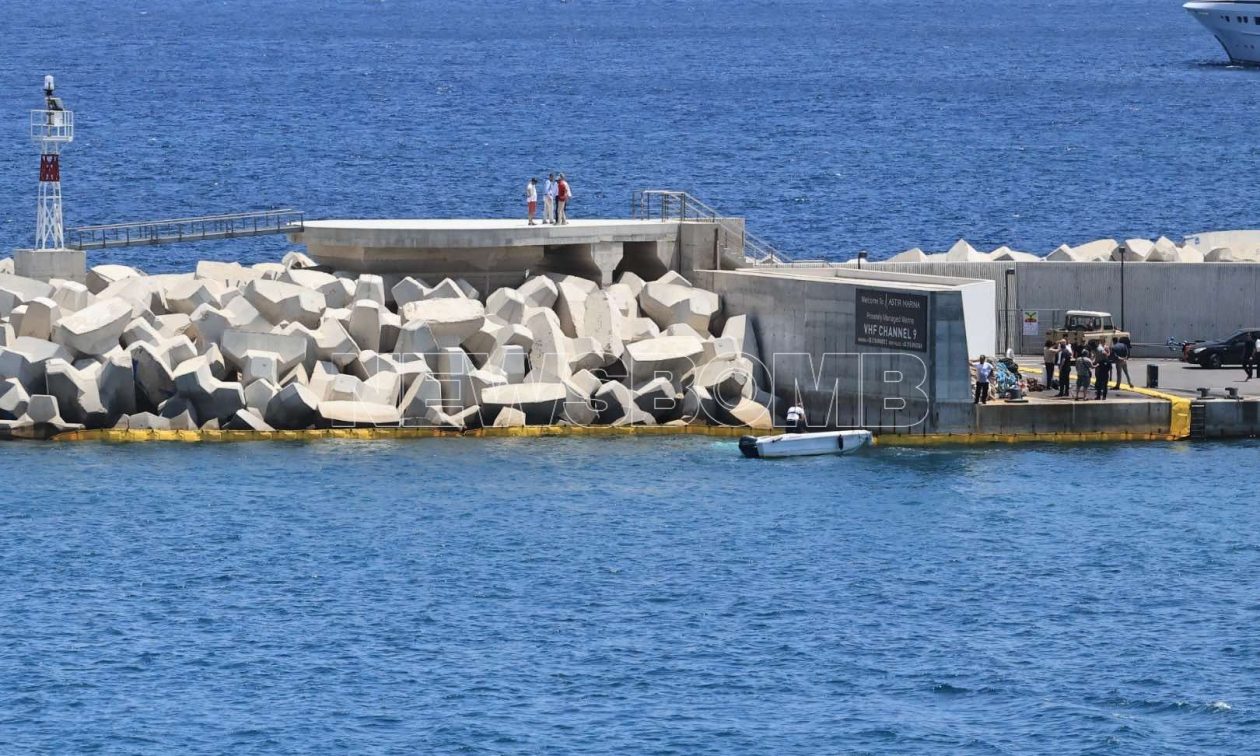 Πτώση ελικοπτέρου στη Βουλιαγμένη: «Πήδηξαν λίγο πριν πέσει, ήταν σαν ταινία» – Σοκαριστική μαρτυρία