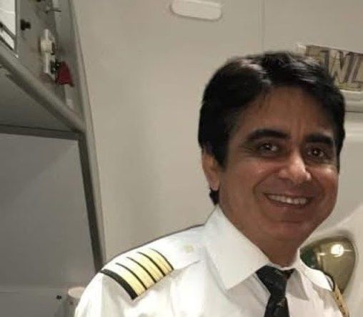 Air India: Πώς ο «ήρωας» πιλότος έσωσε δεκάδες ανθρώπους με την κρίσιμη απόφασή του πριν τη συντριβή