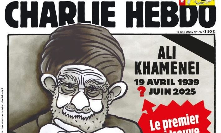 Charlie Hebdo: «Βρείτε πότε θα πεθάνει ο Χαμενεΐ και κερδίστε… ένα ταξίδι στην Τεχεράνη»