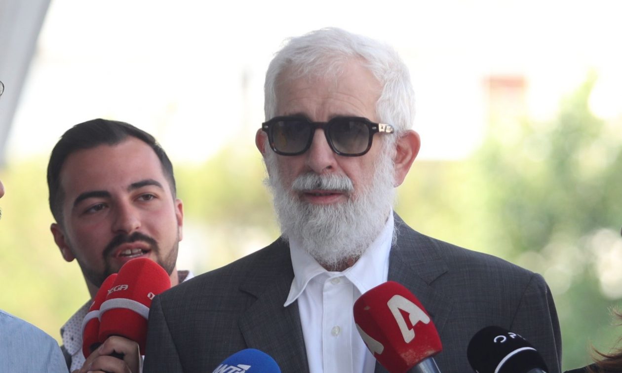 Πέτρος Φιλιππίδης: «Αθωώθηκα, θα μου ζητήσει συγγνώμη εκείνη που με κατήγγειλε για βιασμό»