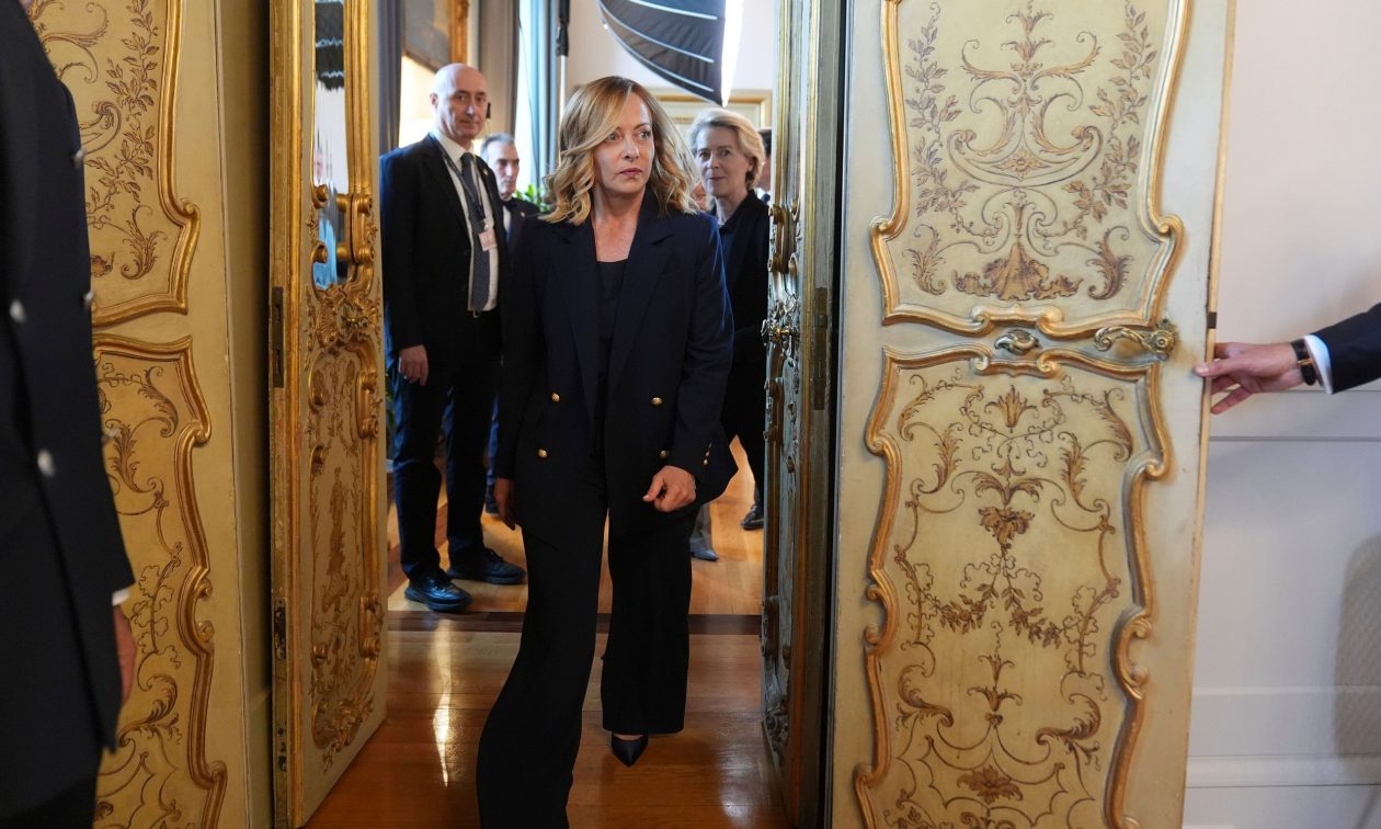 Ιταλία: Με ποια φράση των Ρωμαίων απάντησε η Μελόνι στην κρίση της Μέσης Ανατολής