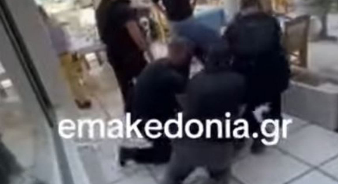«Σαμουράι» χτύπησε στη Θεσσαλονίκη: «Με σπαθί πήγε να με καρφώσει στην κοιλιά»