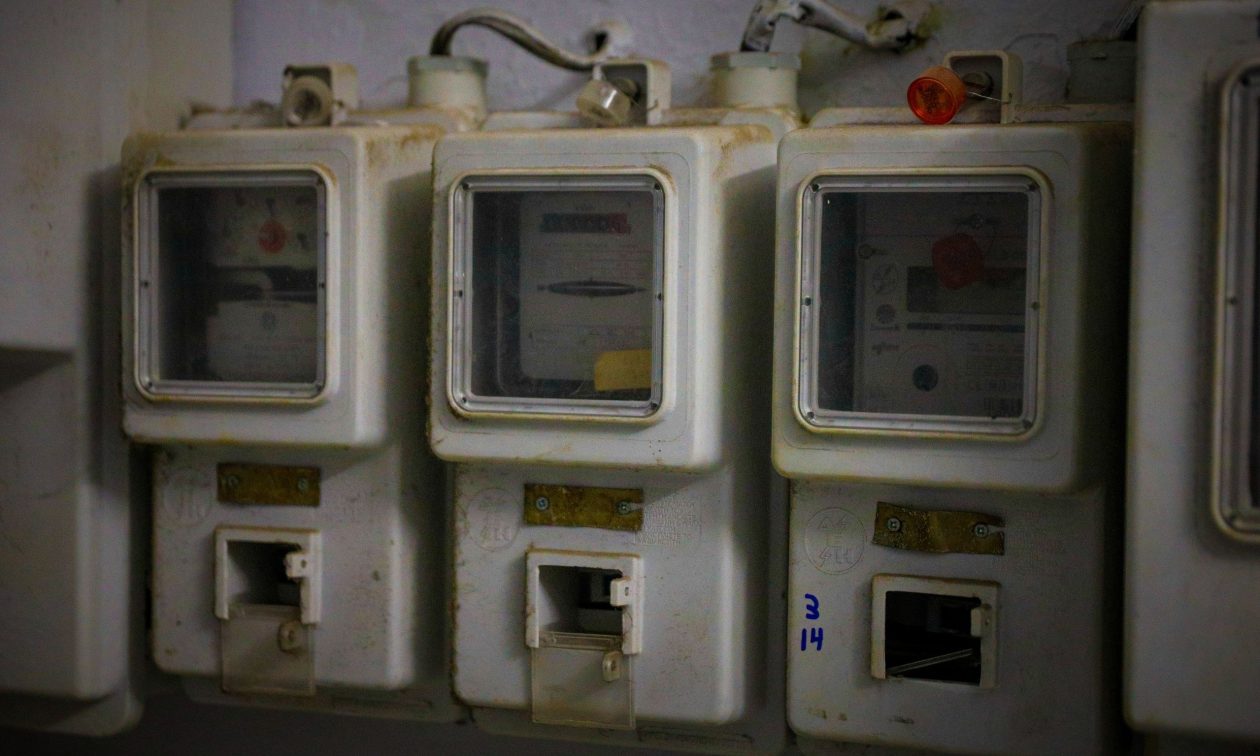ΔΕΔΔΗΕ: Πάνω από 35 εκατ. ευρώ οι ρευματοκλοπές στο πρώτο πεντάμηνο του 2025