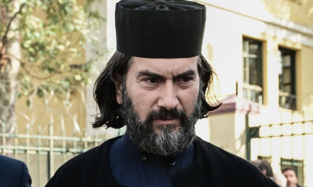 Δίκη Πατέρα Αντώνιου: Πρώην τρόφιμος τον κατηγόρησε για απόπειρα χρηματισμού