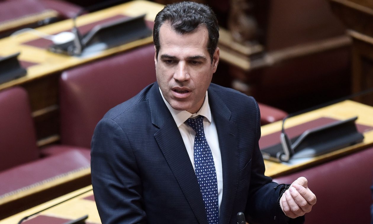 Νέος υπουργός Μετανάστευσης ο Θάνος Πλεύρης – Αυτός είναι ο μίνι ανασχηματισμός Μητσοτάκη
