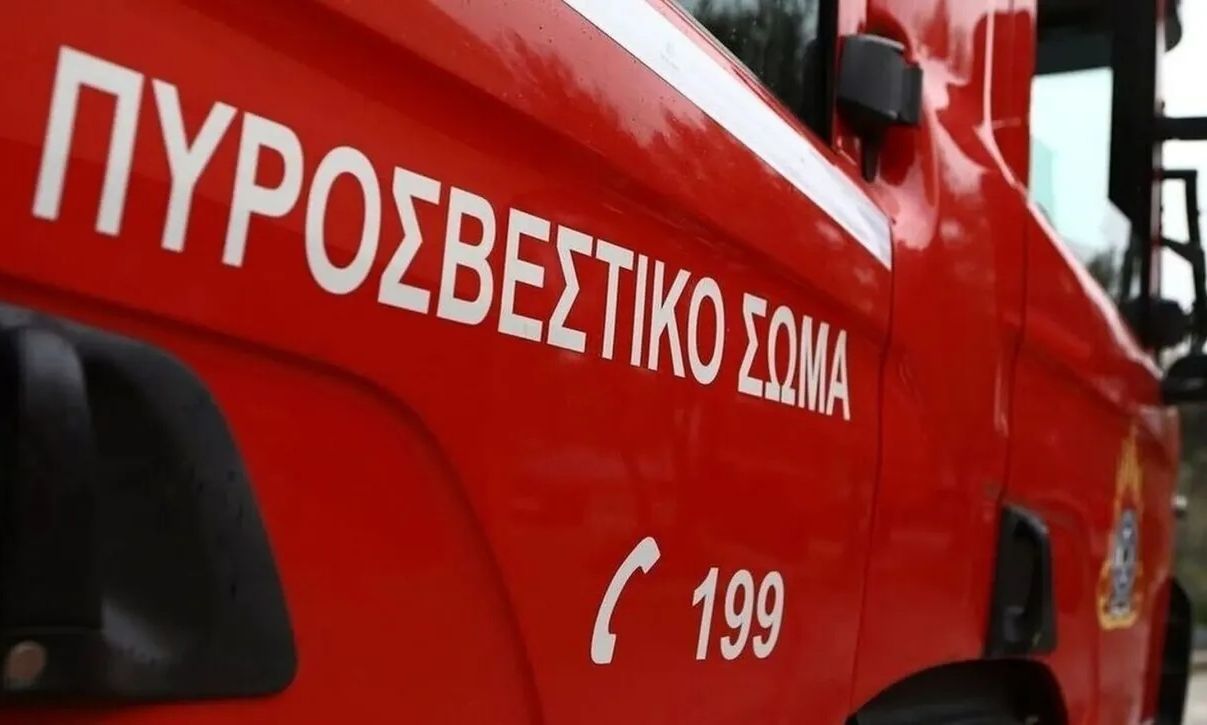 Οριοθετήθηκε η φωτιά στο Παυλόκαστρο Πάτρας