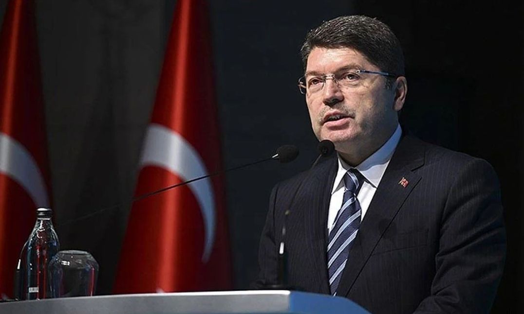Φωτιά στη Σμύρνη: Συνελήφθη ένα άτομο, από που ξεκίνησε η πυρκαγιά