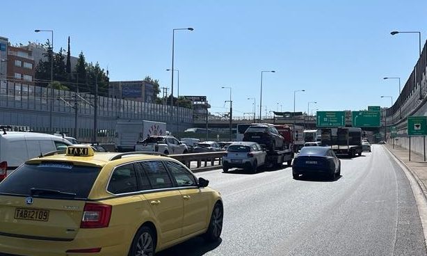 Κίνηση τώρα: Μποτιλιάρισμα σε Κηφισό και Αττική Οδό