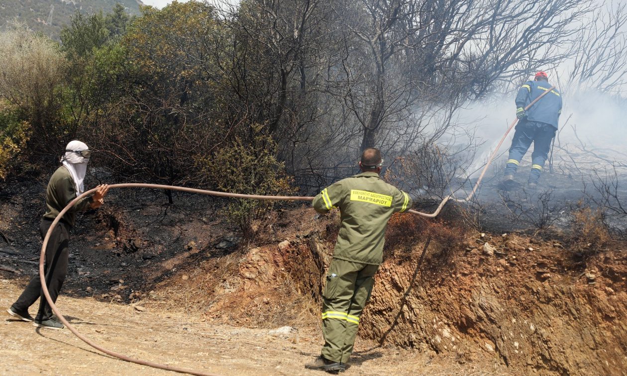 Φωτιά Εύβοια: Αισθητά βελτιωμένη η εικόνα της πυρκαγιάς – Φόβοι για αναζωπυρώσεις