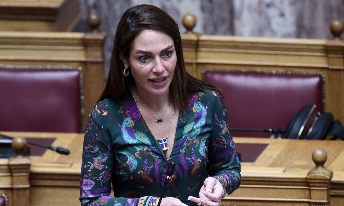 Δόμνα Μιχαηλίδου: «Εργαζόμαστε για την αποϊδρυματοποίηση των παιδιών άνω των 15 ετών»